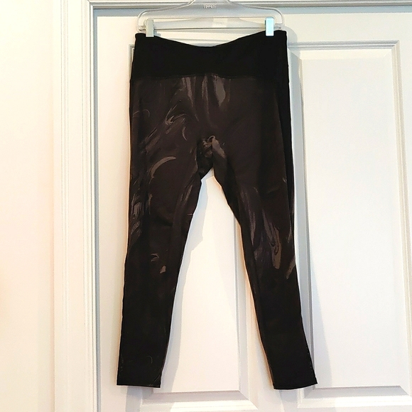 A&F leggings Size L - Picture 2 of 5